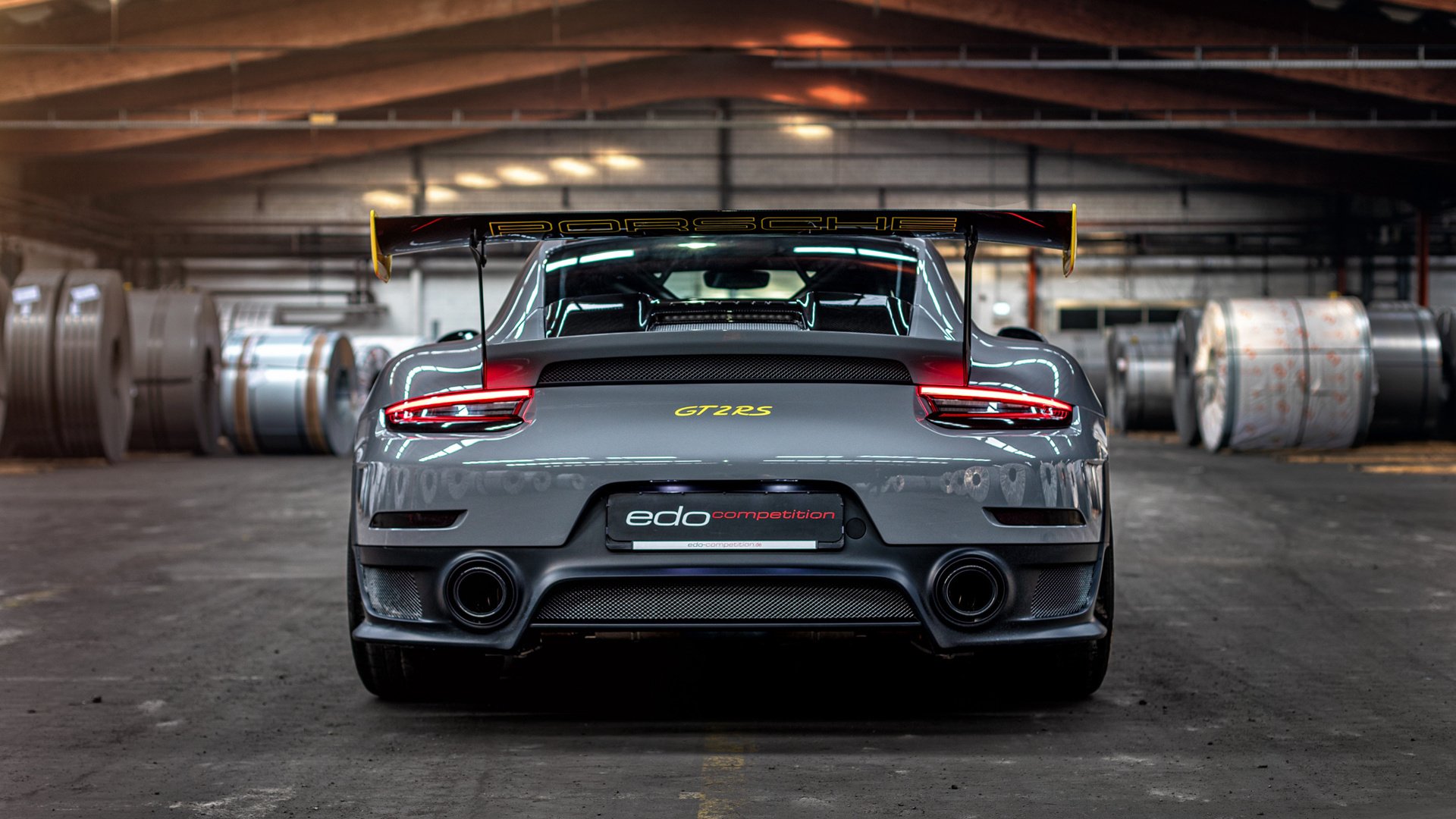 棋盘上的风暴，美加墨世界杯的奥地利与南非之战